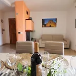 Elegant House In The Castle Area Calipso Otranto