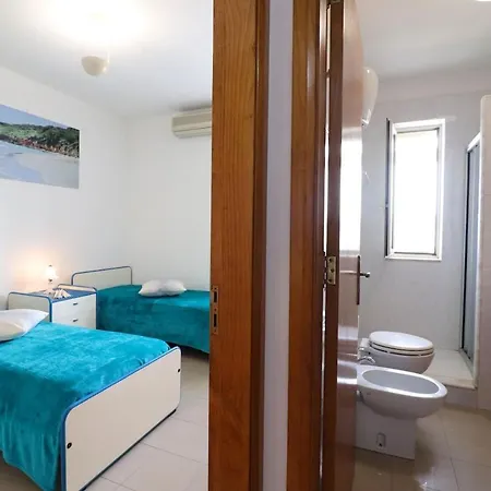 Holiday home Elegant House In The Castle Area Calipso