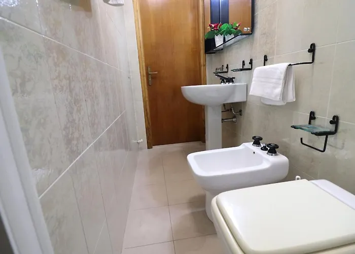 Elegant House In The Castle Area Calipso *