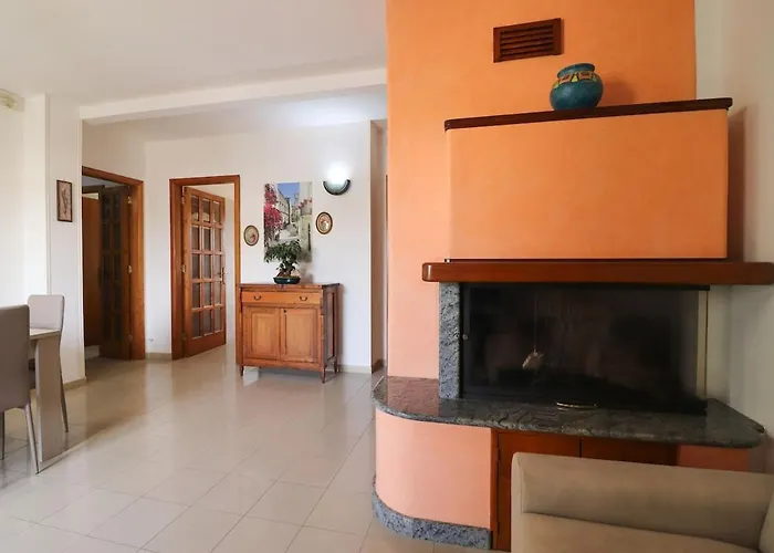 Elegant House In The Castle Area Calipso Holiday home *